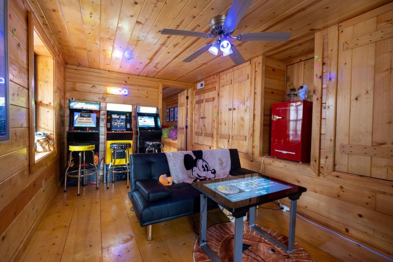 Three Dog Night - Pet-Friendly Cabin With Hot Tub Villa Blue Ridge Dış mekan fotoğraf